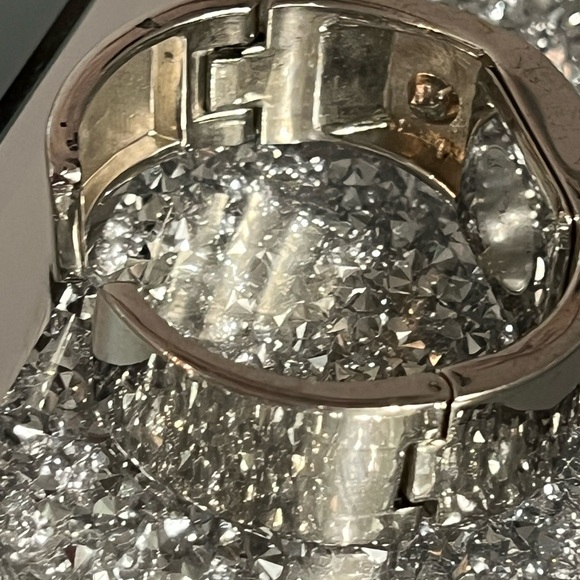 ⭐️TERNER BLING WATCH⭐️ main image 4